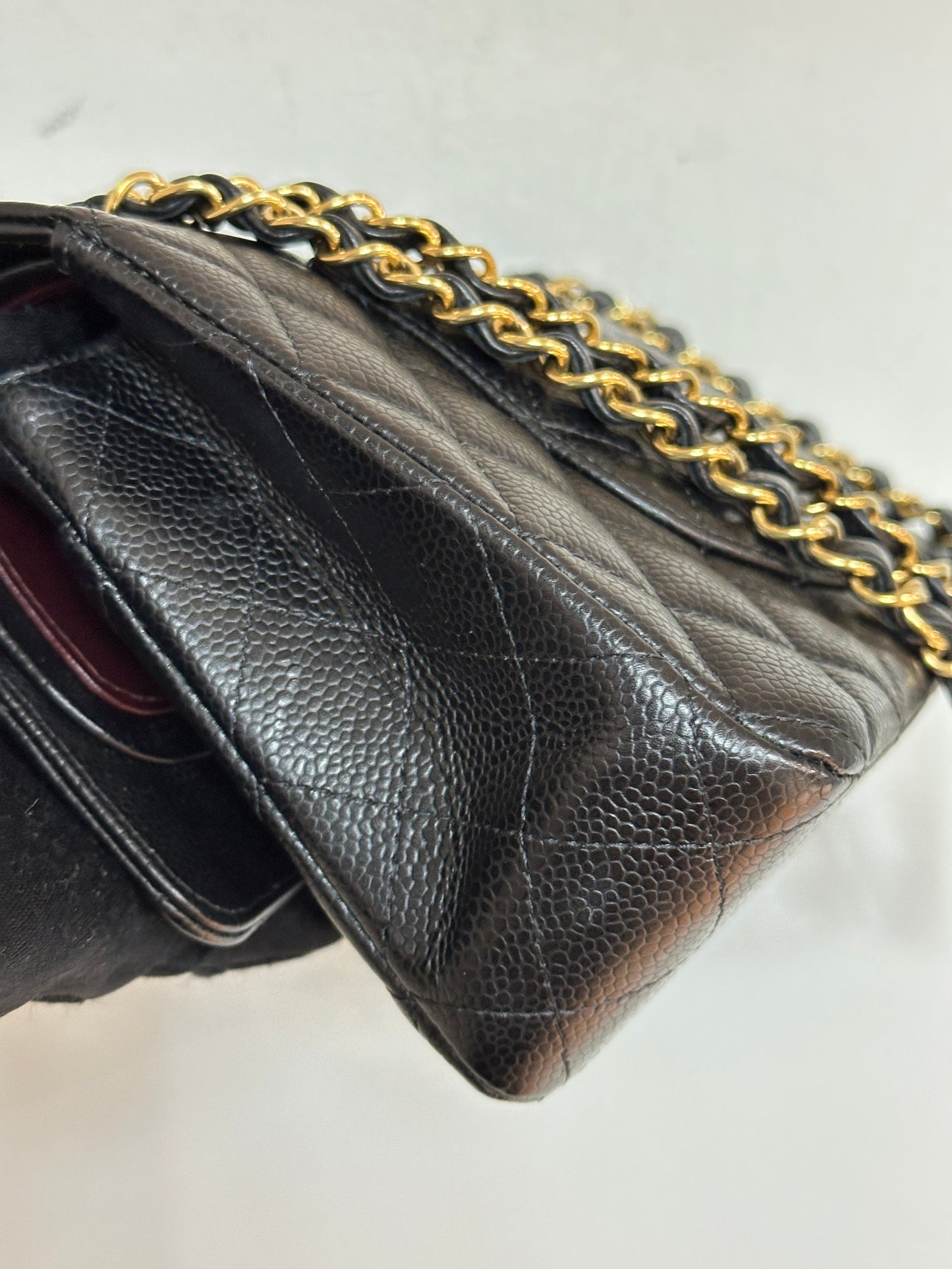 Chanel Medium Classic Quilted Caviar Double Flap Bag Black 2022 year Microchip (There is a slight crack on the inner buckle)