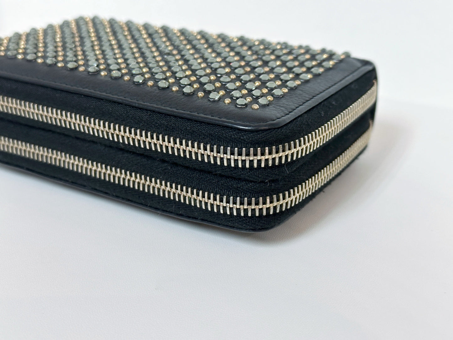 Chanel Pre-Owned 2014-2015 Studded Zipped Women Wallet