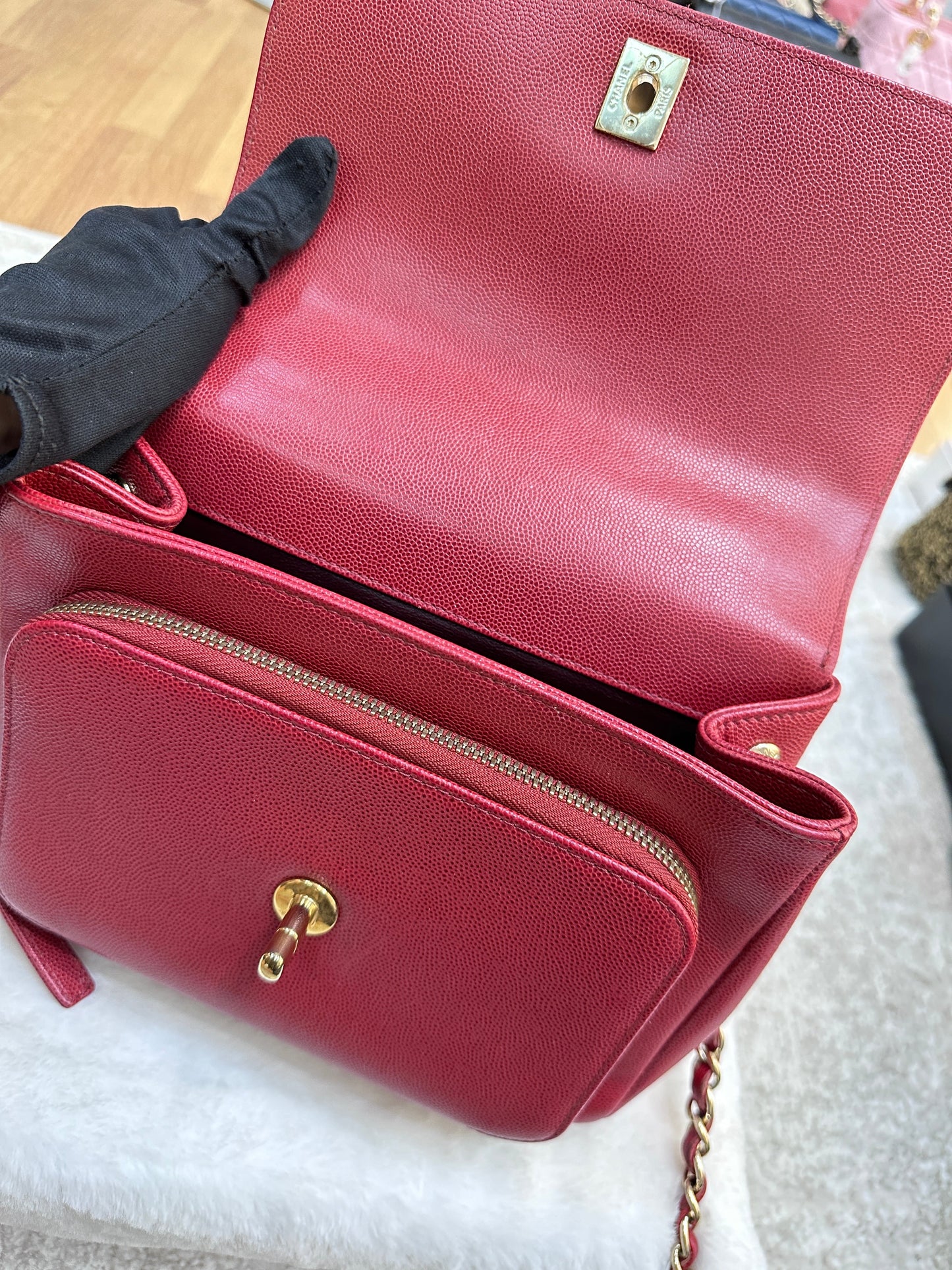 CHANEL Small Business Affinity Bag Red