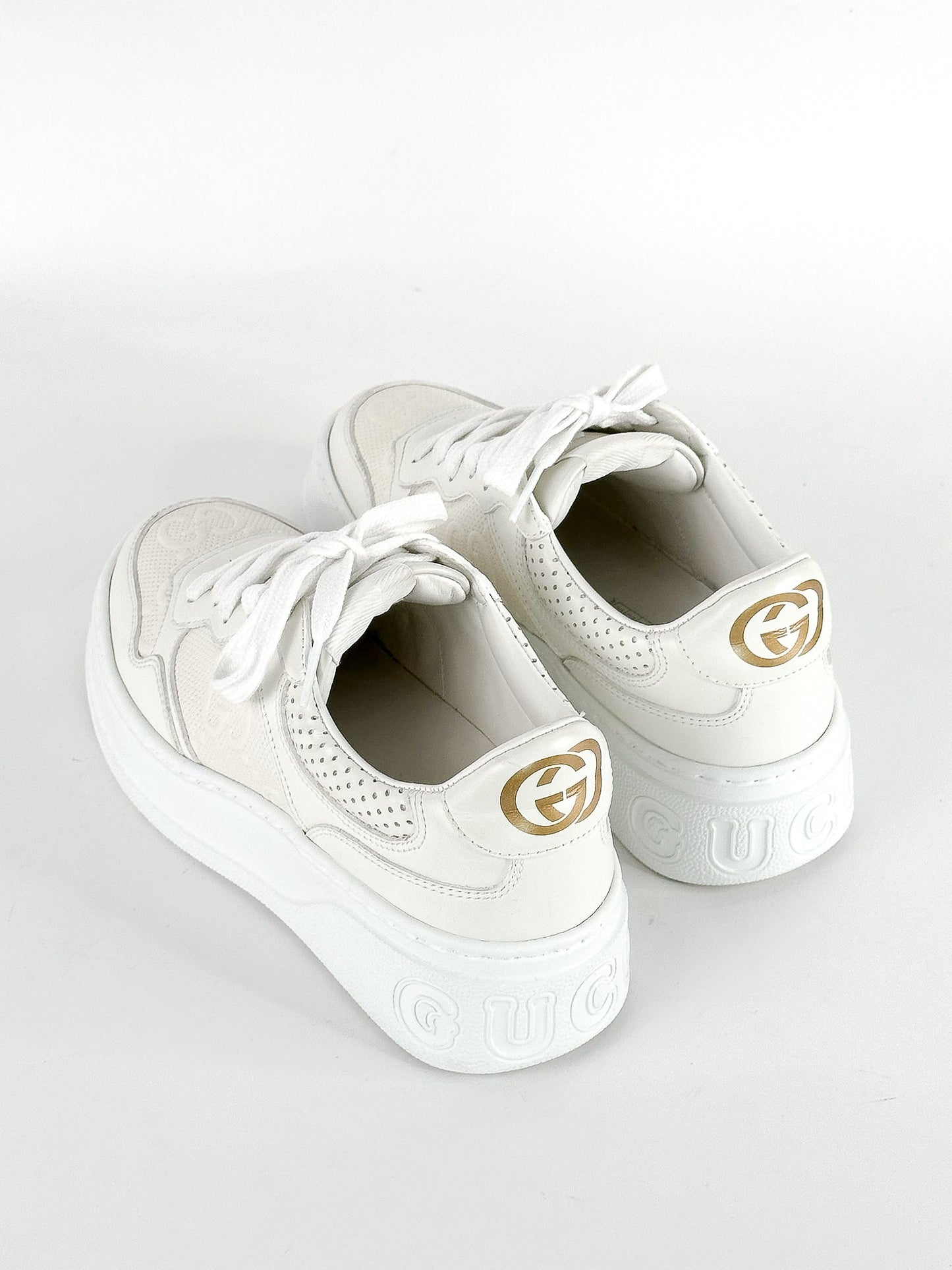 Gucci White Leather GG Embossed Perforated Leather Trainers Sneakers Size 35