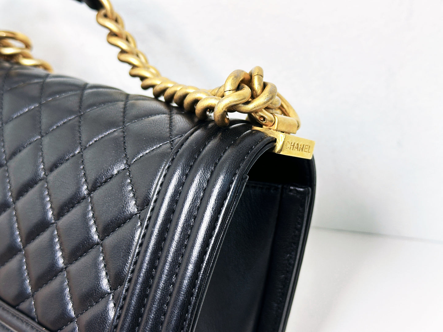 CHANEL SMALL BOY BAG CAVIAR BLACK GHW 2457 holo card