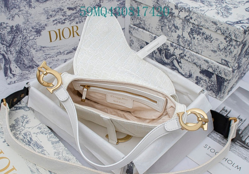 Christian Dior Luxury - The Tote   561