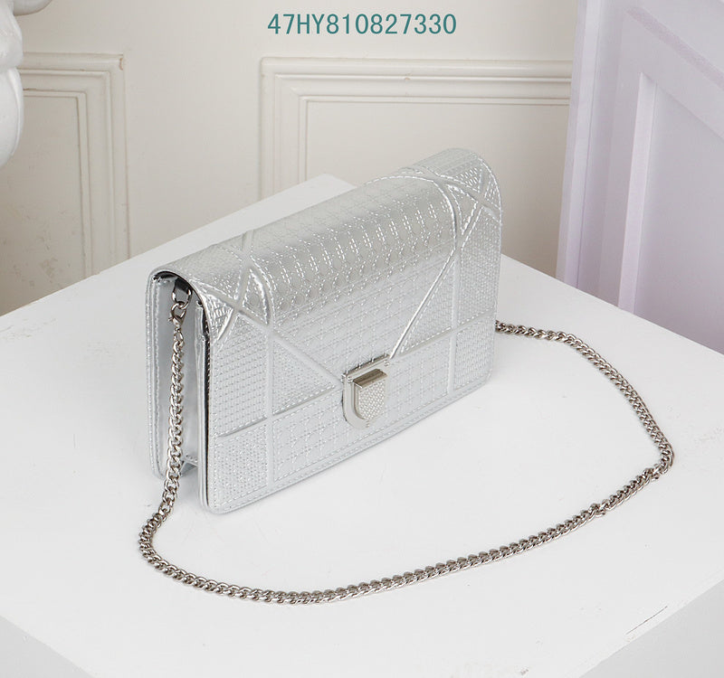 Christian Dior Luxury - The Tote   655