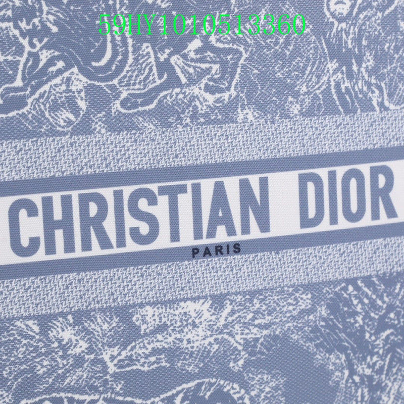 Christian Dior Luxury Bag - The Tote   214