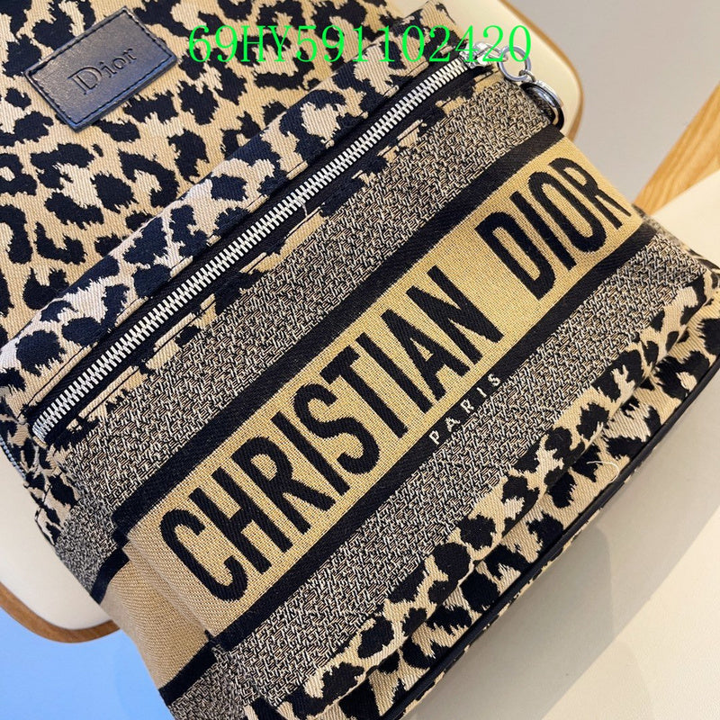 Christian Dior Luxury - The Tote   711