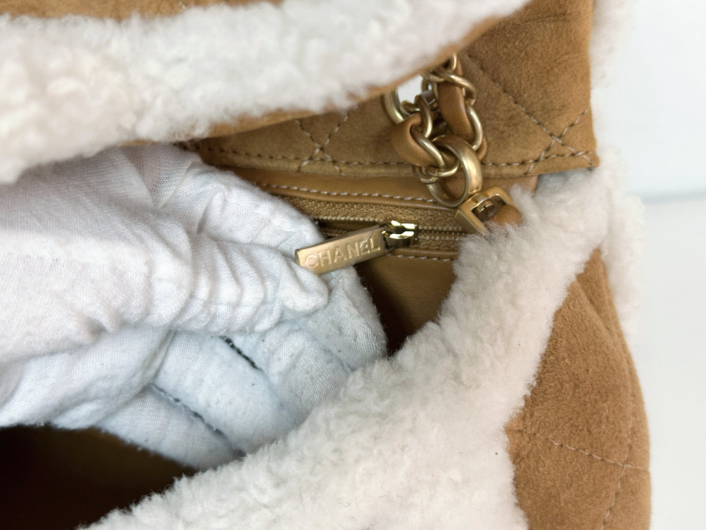 Chanel Medium Shearling Coco Neige Flap holo card 264