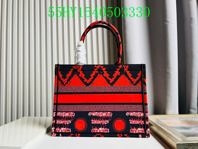 Christian Dior Luxury Bag - The Tote   299