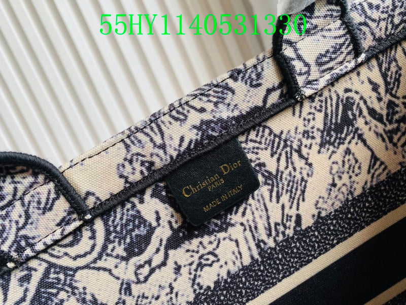 Christian Dior Luxury Bag - The Tote   247
