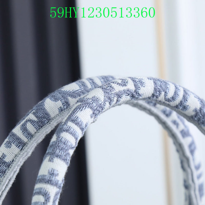 Christian Dior Luxury Bag - The Tote   206