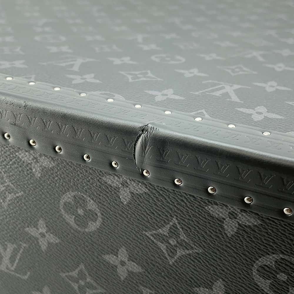 LOUIS VUITTON Alzer Noir Monogram Eclipse Size 65