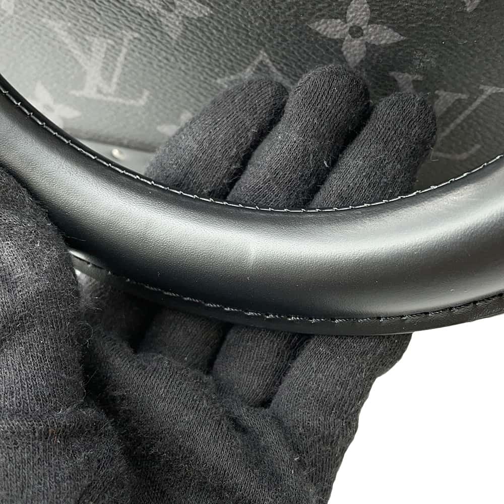 LOUIS VUITTON Alzer Noir Monogram Eclipse Size 65