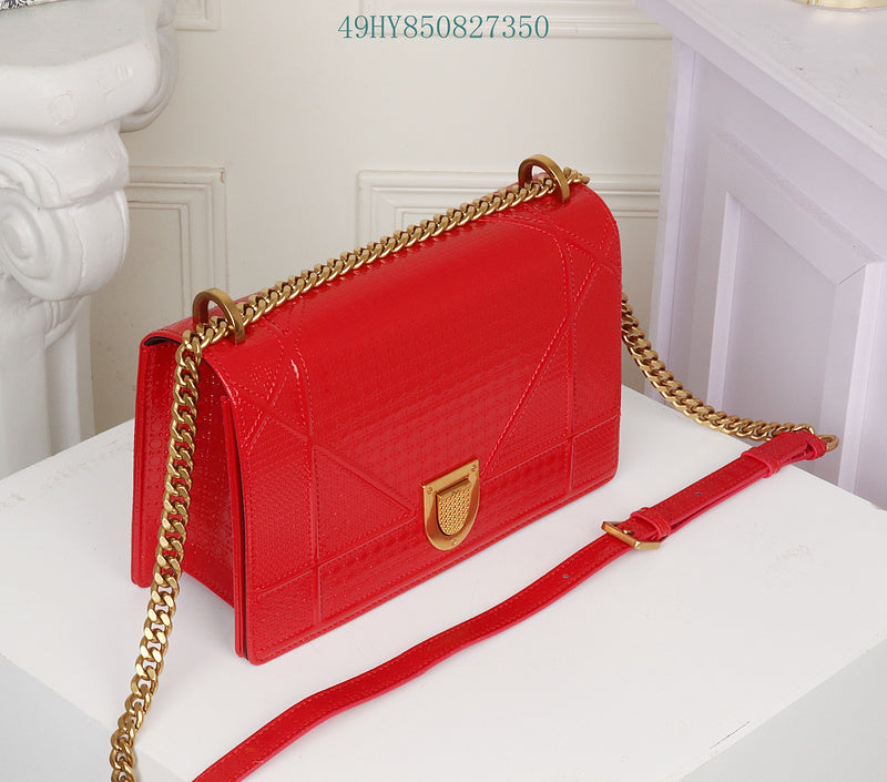 Christian Dior Luxury - The Tote   650