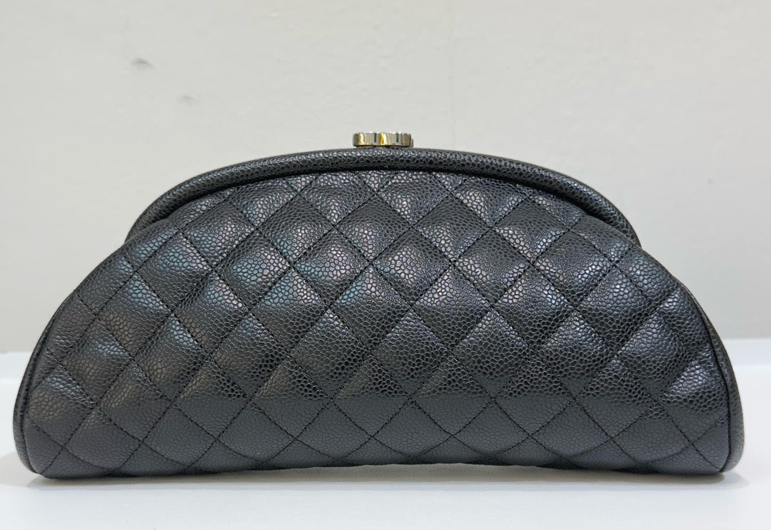 Chanel Quilted Timeless Kisslock Clutch Black Caviar SHW 1634 holo card