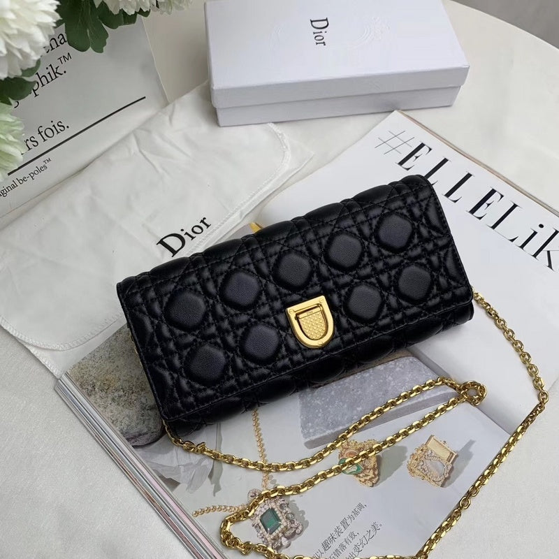 Christian Dior Luxury - The Tote   644