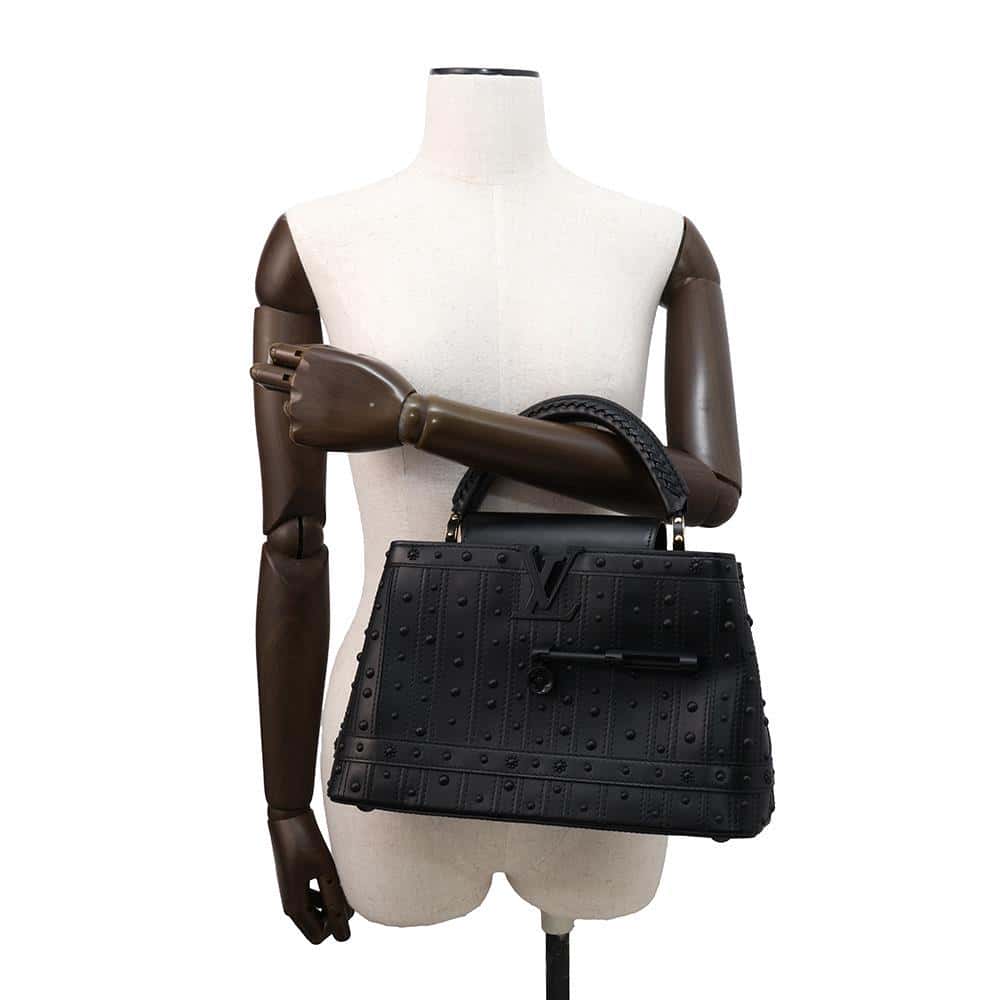 LOUIS VUITTON Arty Capucines Collection Peter Marino NoirM21414 Taurillon Size MM