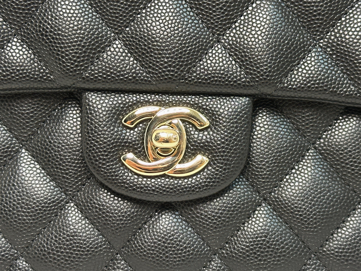 Chanel Quilted Caviar Classic Clutch GHW Black 2683 holo card