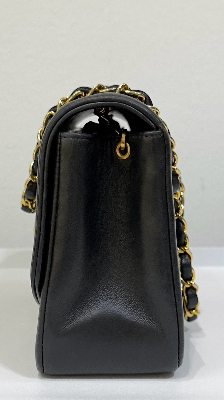 Chanel Small Vintage Diana Lambskin Should Flap Bag Black GHW 2 Holo