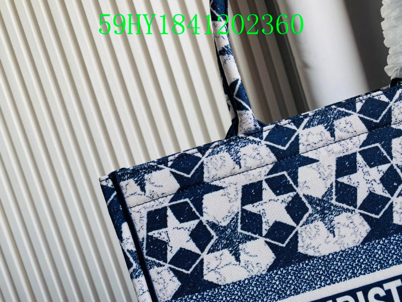 Christian Dior Luxury Bag - The Tote   324