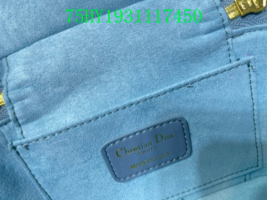 Christian Dior Luxury - The Tote   673