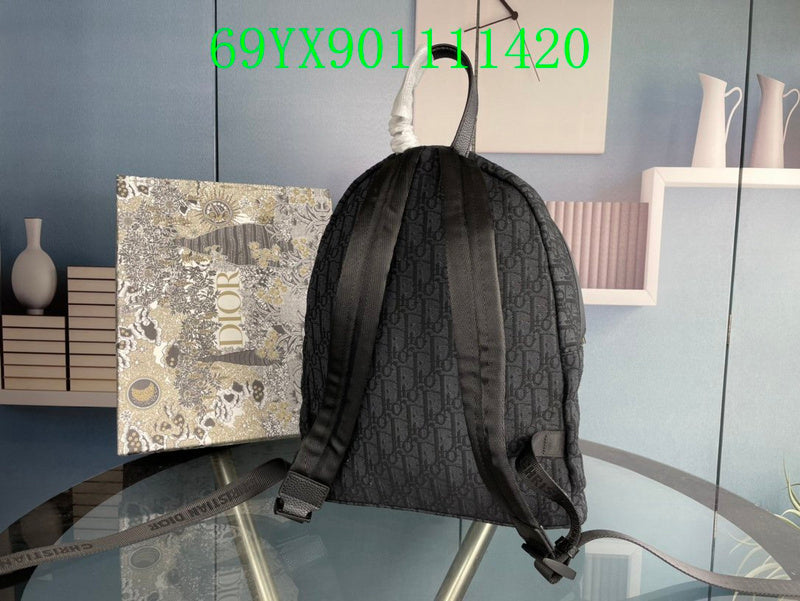 Christian Dior Luxury - The Tote   710