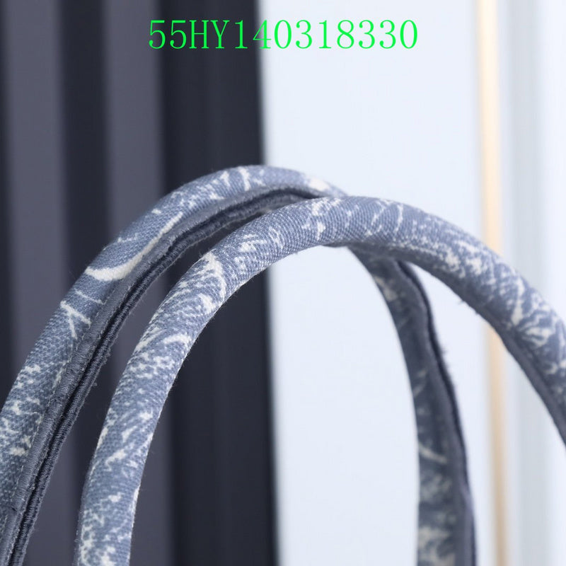 Christian Dior Luxury Bag - The Tote   217