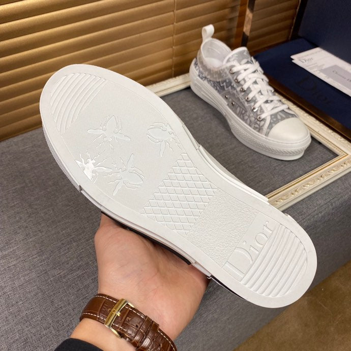 Christian Dior B23 White and Black LOW-TOP SNEAKER
