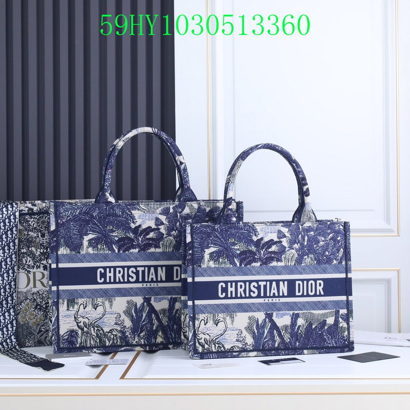 Christian Dior Luxury Bag - The Tote   215