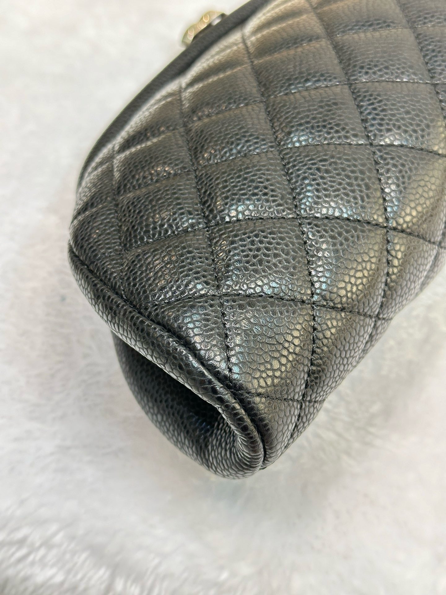 Chanel Quilted Timeless Kisslock Clutch Black Caviar SHW 1634 holo card