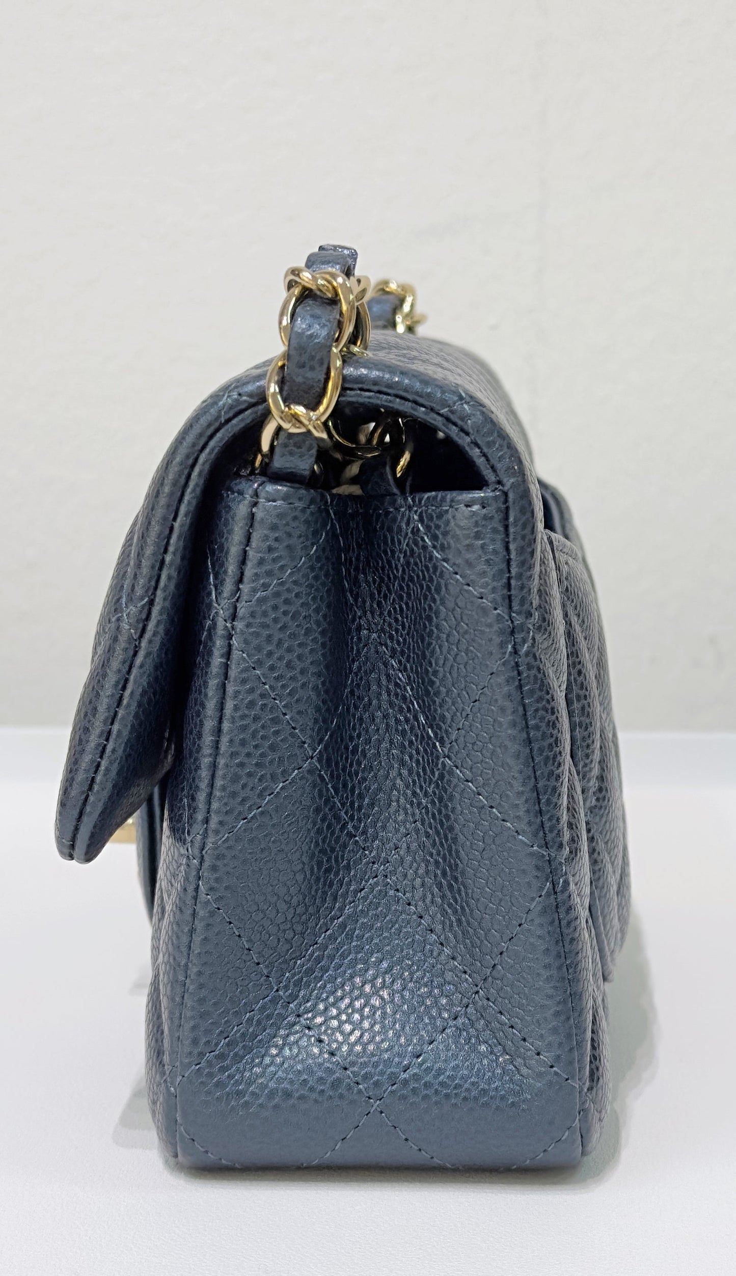 CHANEL Pearly Caviar Quilted Mini Rectangular Flap Navy Blue 18S