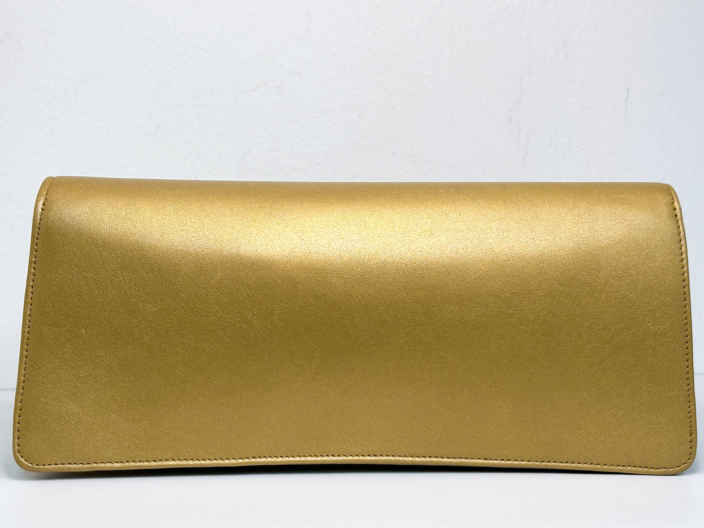 Chanel Lambskin Evening In Egypt Clutch Gold 2815 holo card