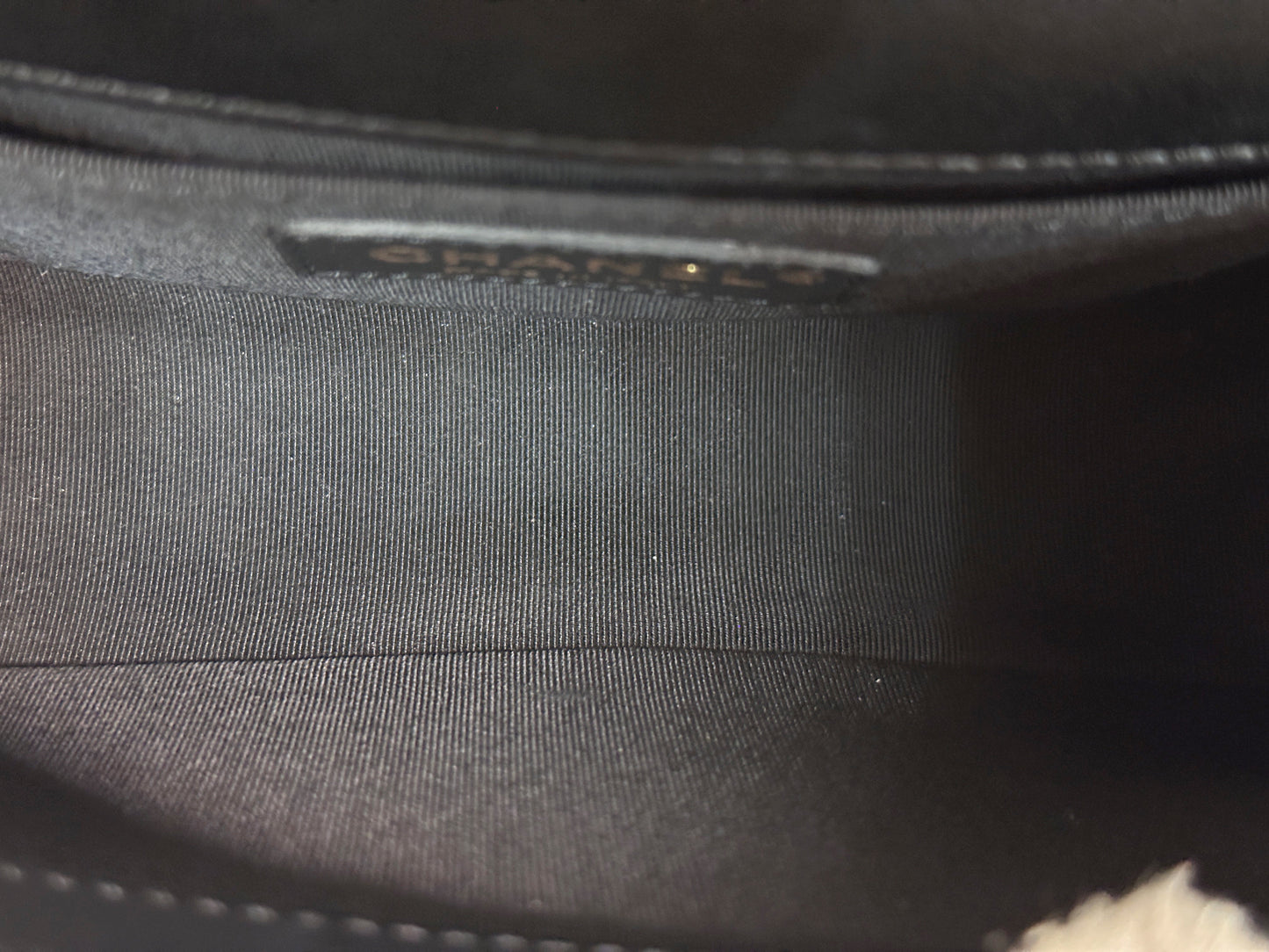 CHANEL SMALL BOY BAG CAVIAR BLACK GHW 2457 holo card