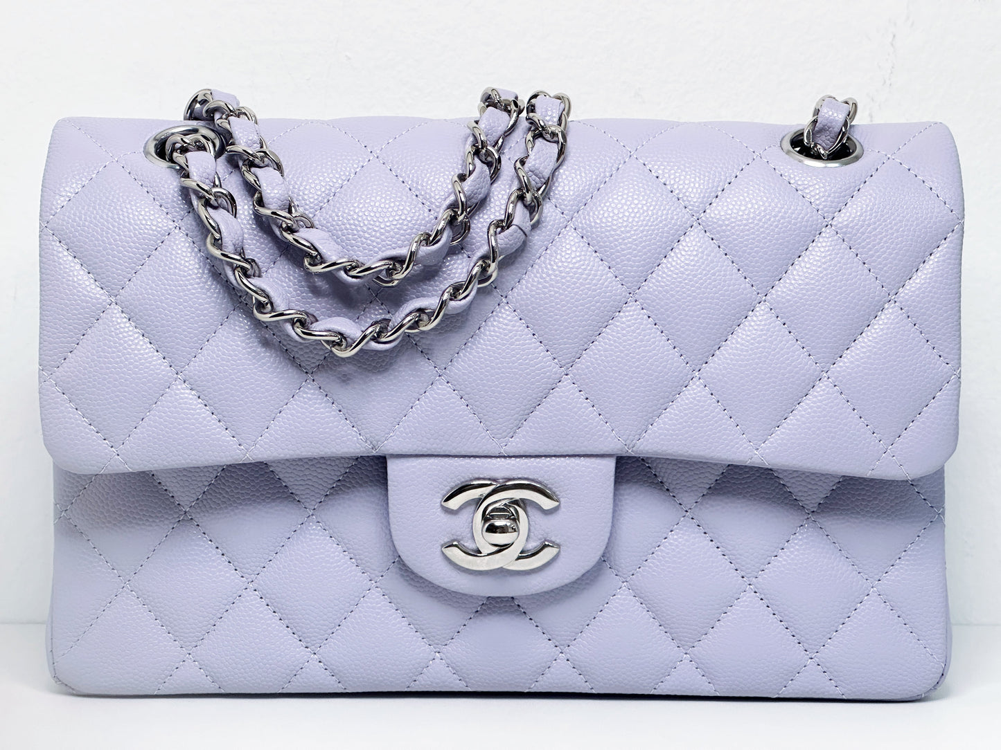 Chanel Small Caviar Quilted Double Flap Lavender 21K SHW UEAA microchip
