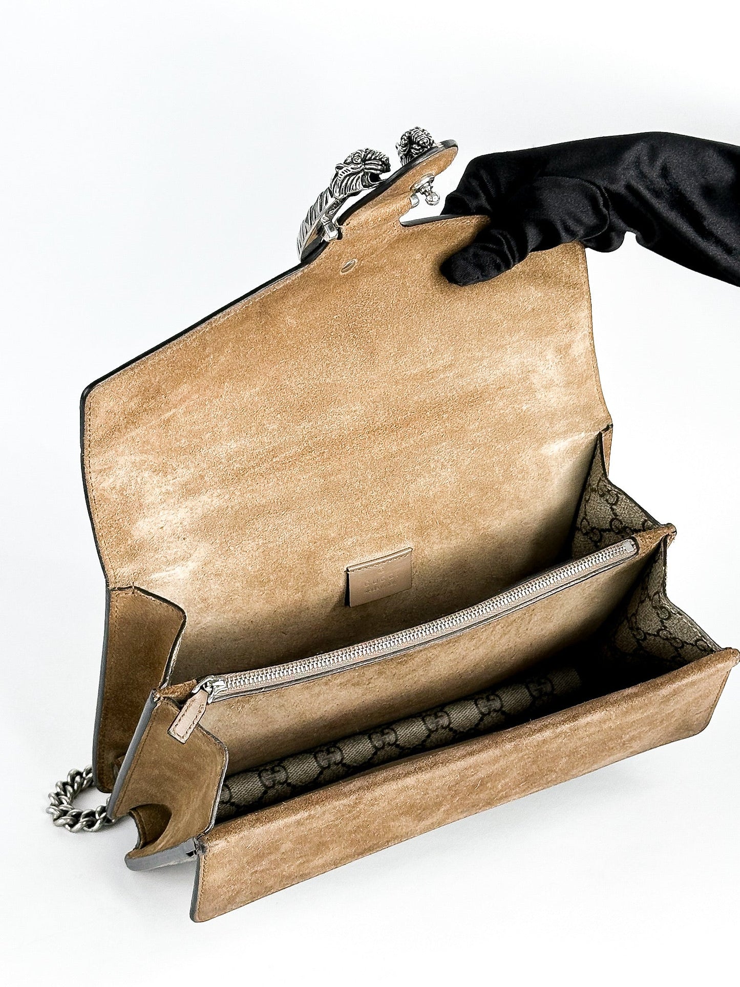 Gucci GG Supreme Small Dionysus Shoulder Bag