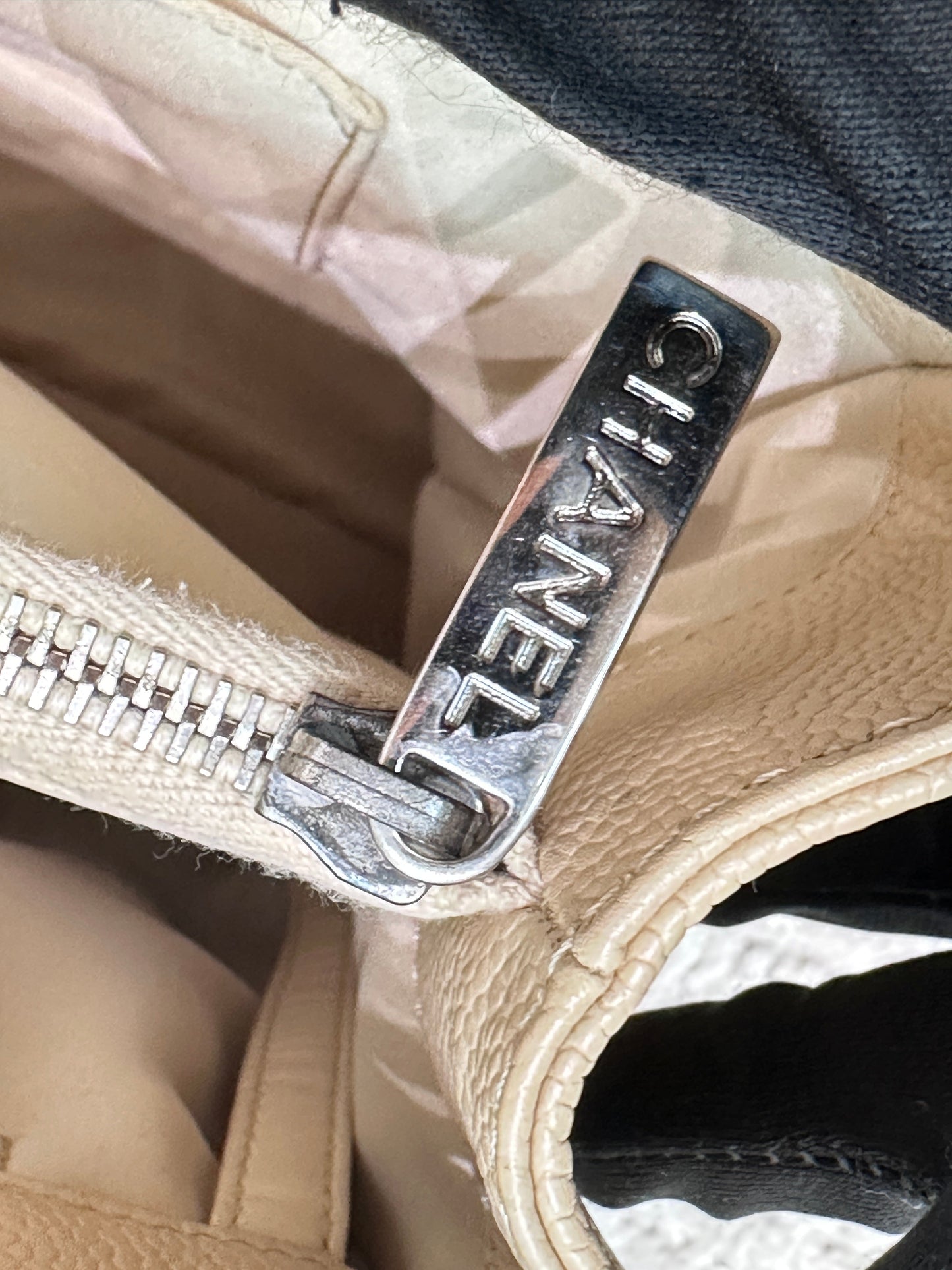 Chanel GST Beige Caviar Shw Bag