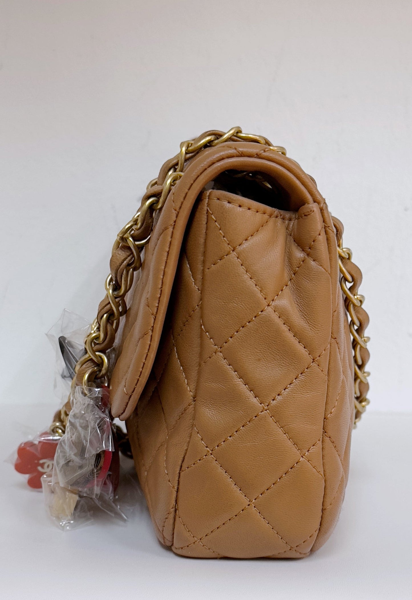 Chanel Lambskin Valentine Charms Small Flap Beige 1427 holo card