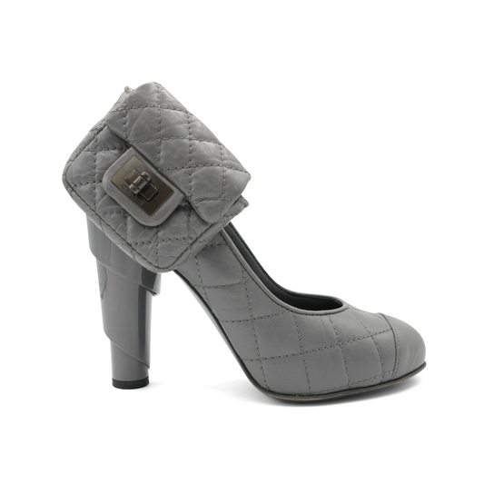 Chanel 'Reissue Pouch' Pumps - Women's 34