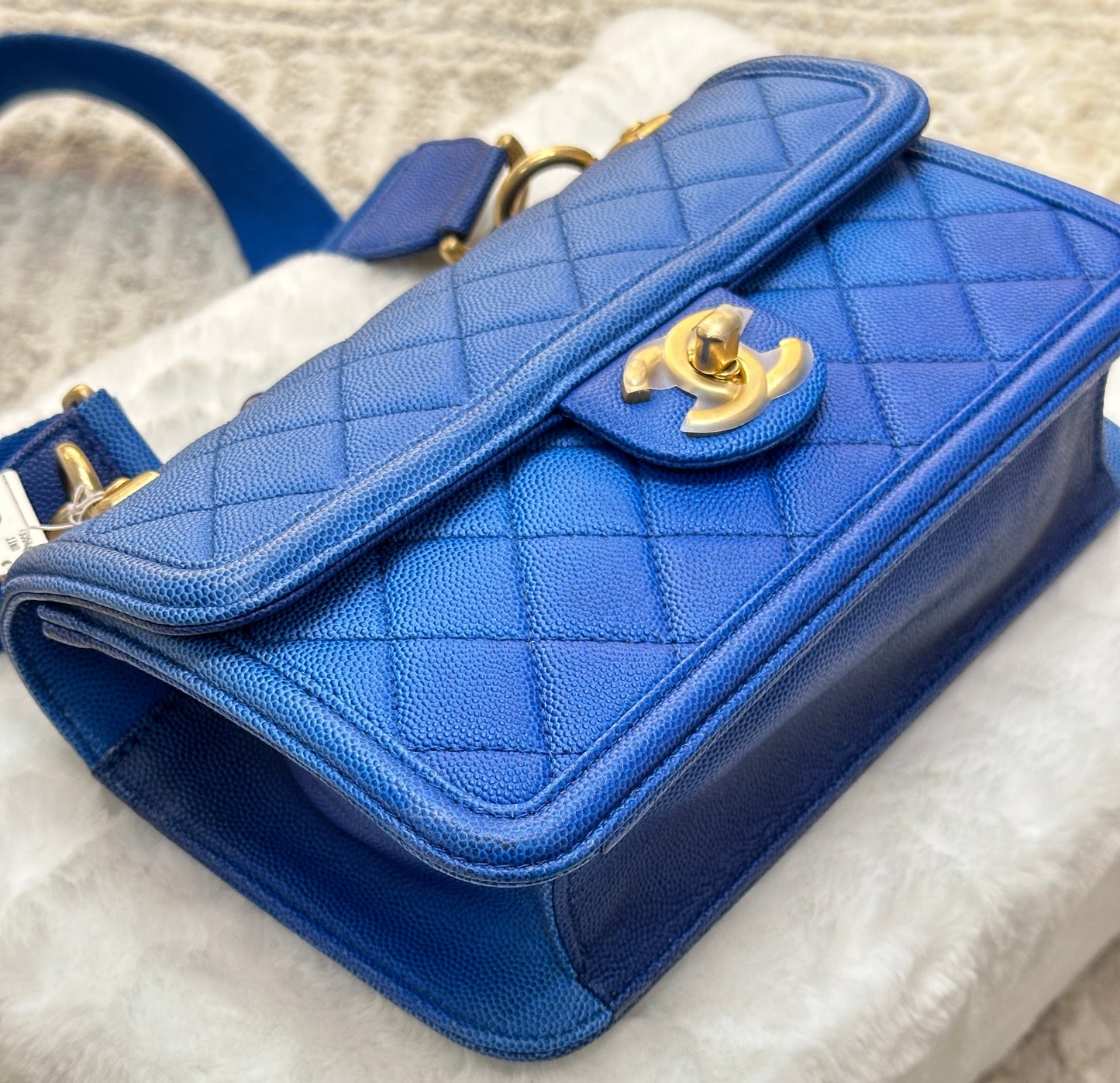 CHANEL Caviar Quilted Small Sunset On The Sea Flap Blue