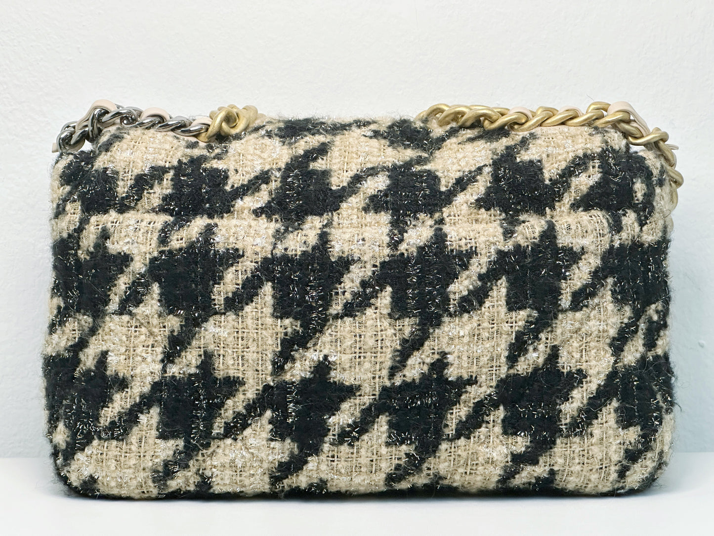 CHANEL 19K HOUNDSTOOTH TWEED 19 Small BEIGE/BLACK 2877 holo card