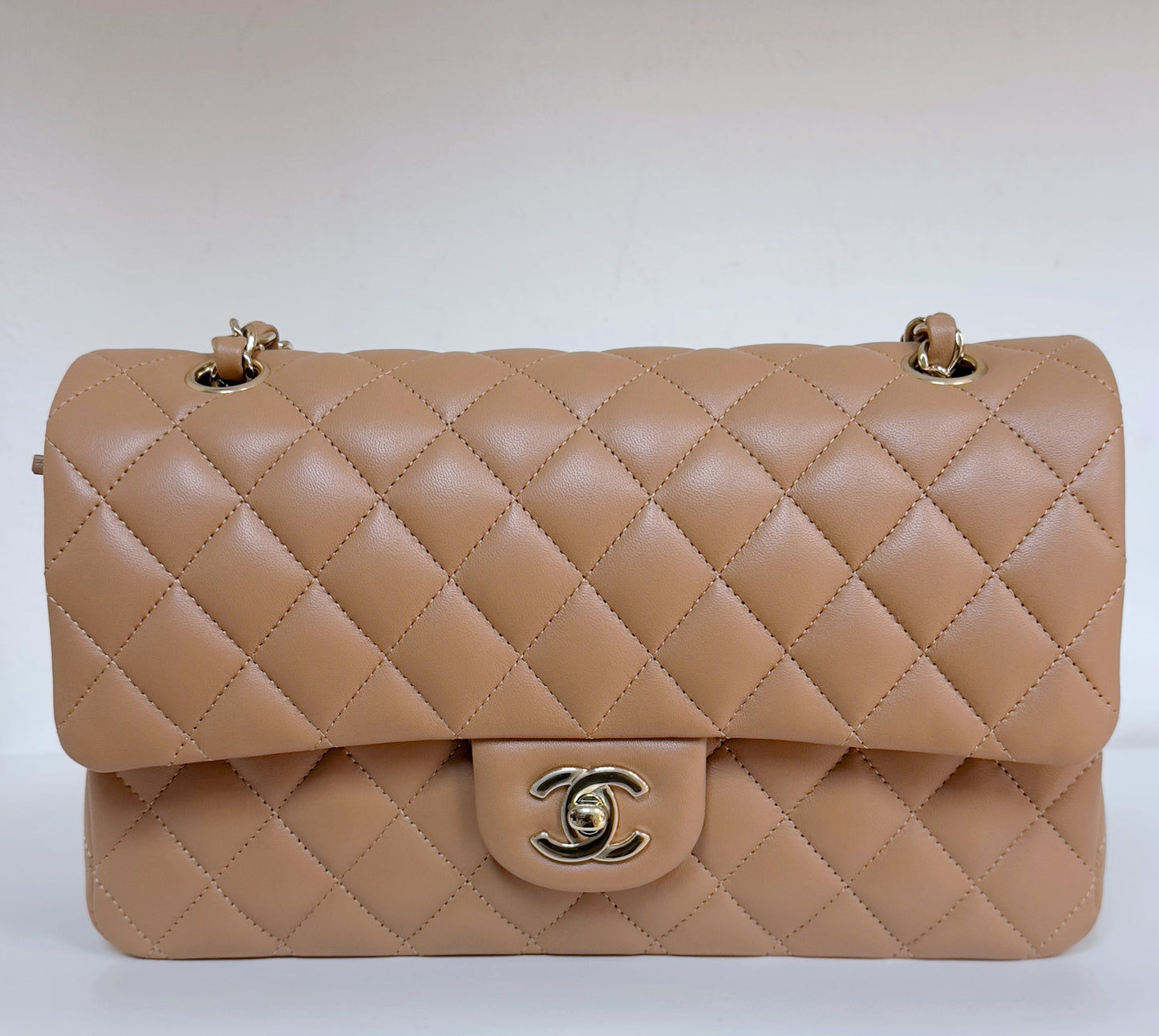 Chanel Medium Lambskin Classic Double Flap Bag 21P Caramel LGHW 3091 holo card