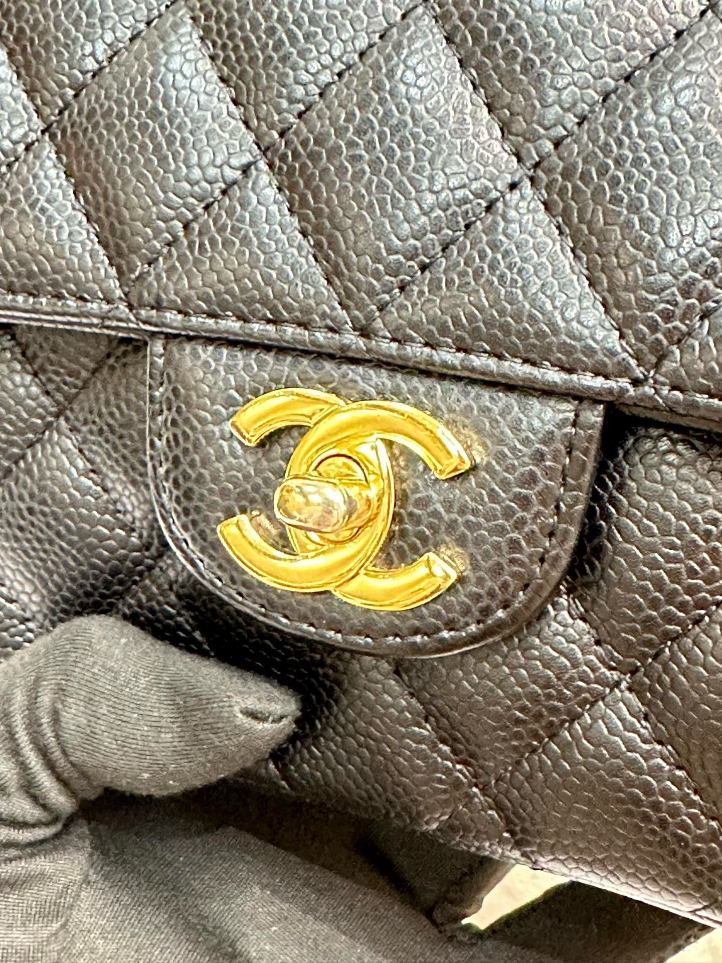 Chanel Caviar East West Flap Bag Black GHW holo 1304 db