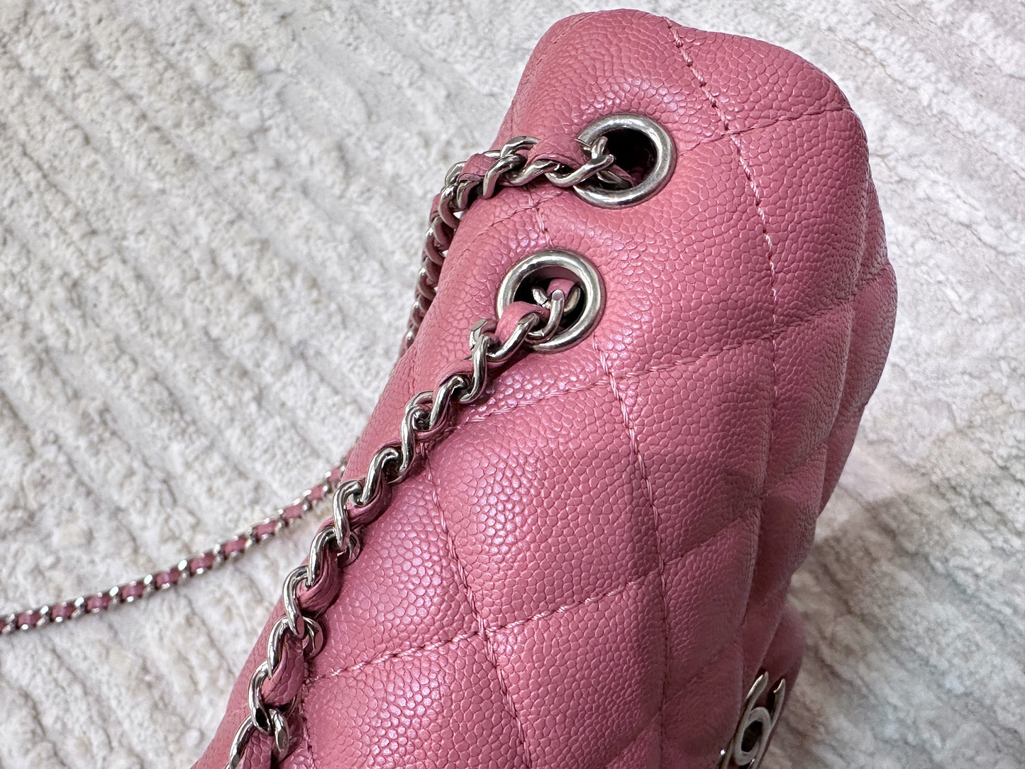 CHANEL Caviar Quilted Small Urban Companion Flap Pink