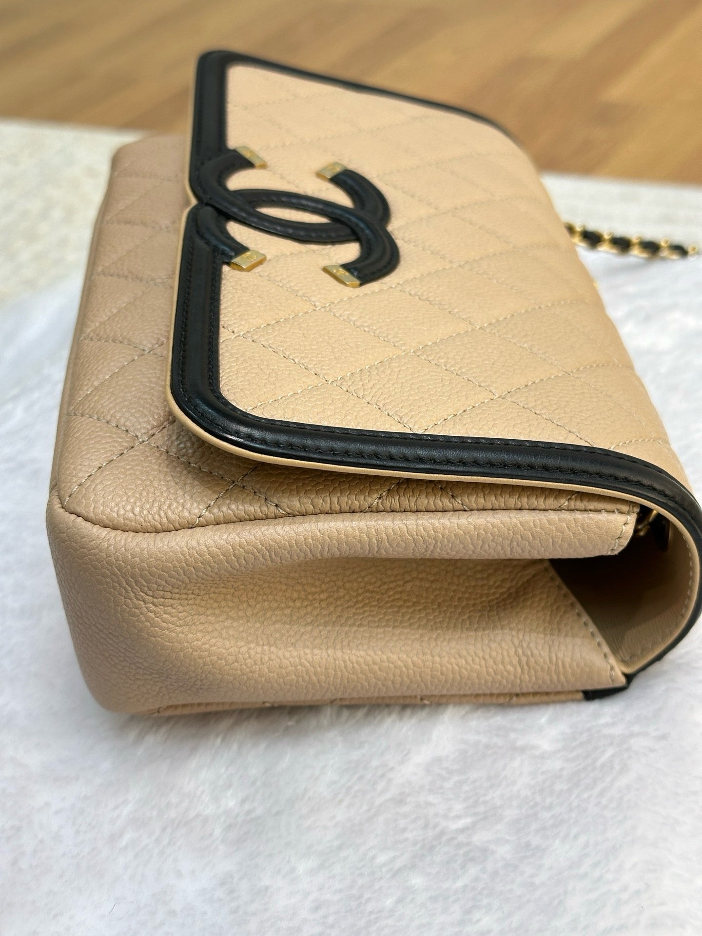 Chanel Small Caviar Quilted CC Filigree Flap Beige Black GHW