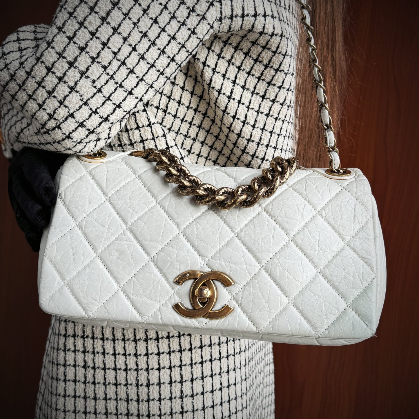 Chanel white quilted leather pondicherry flap bag TWS