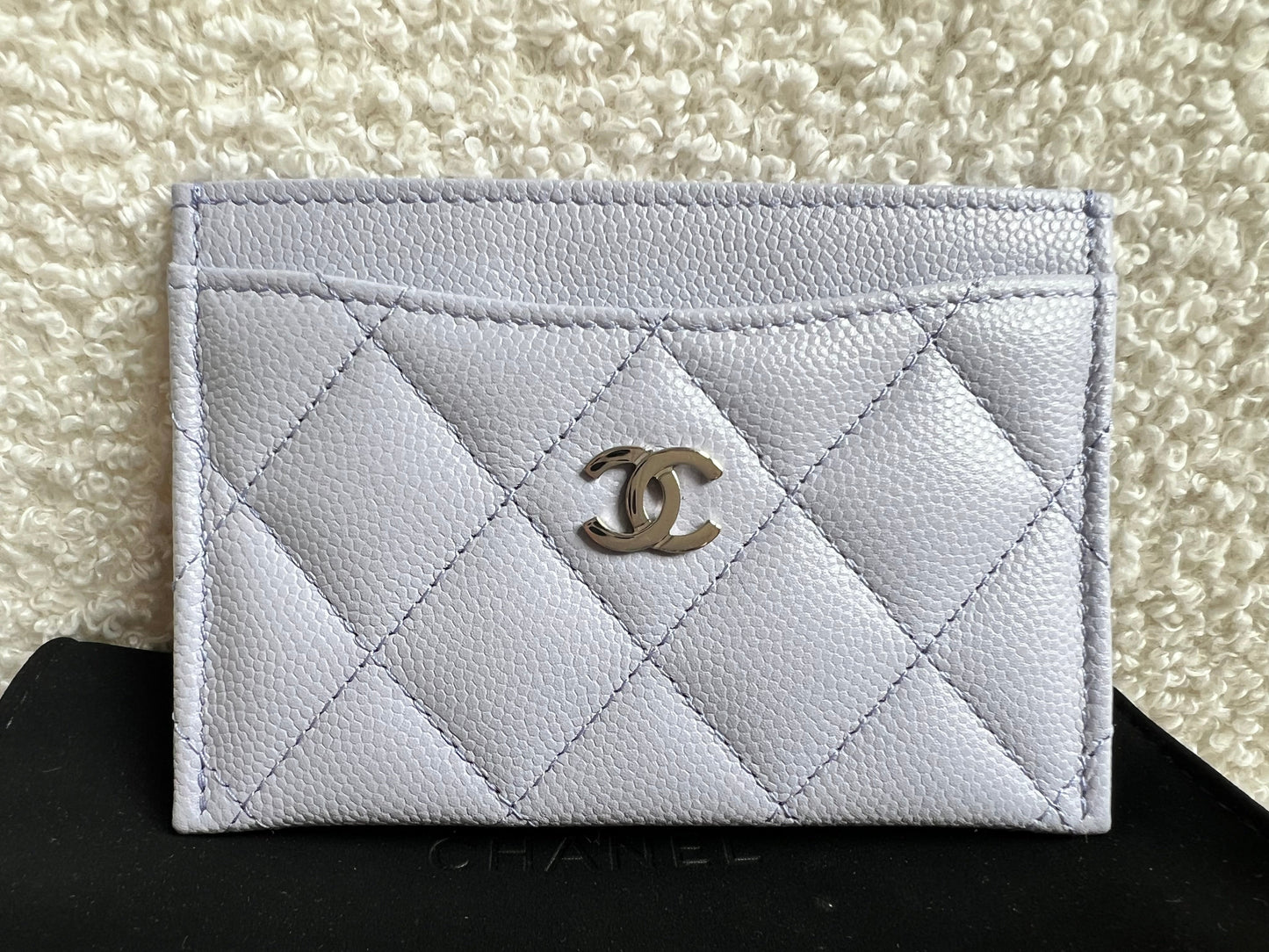 Chanel Lilac Caviar Card Holder with Silver Hardware (RRP £410)