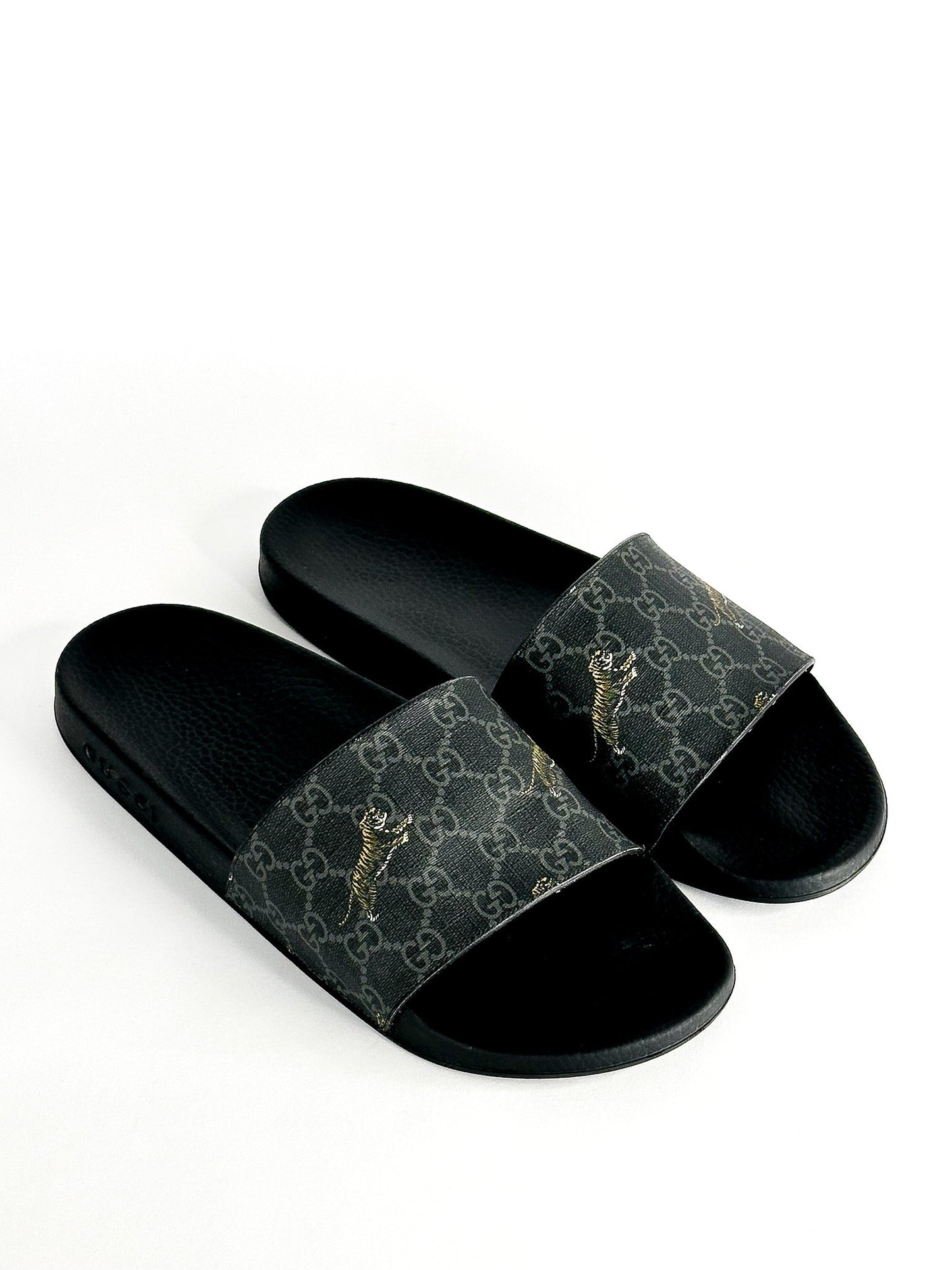 Gucci Black GG Supreme Tiger Flat Slides Size 11