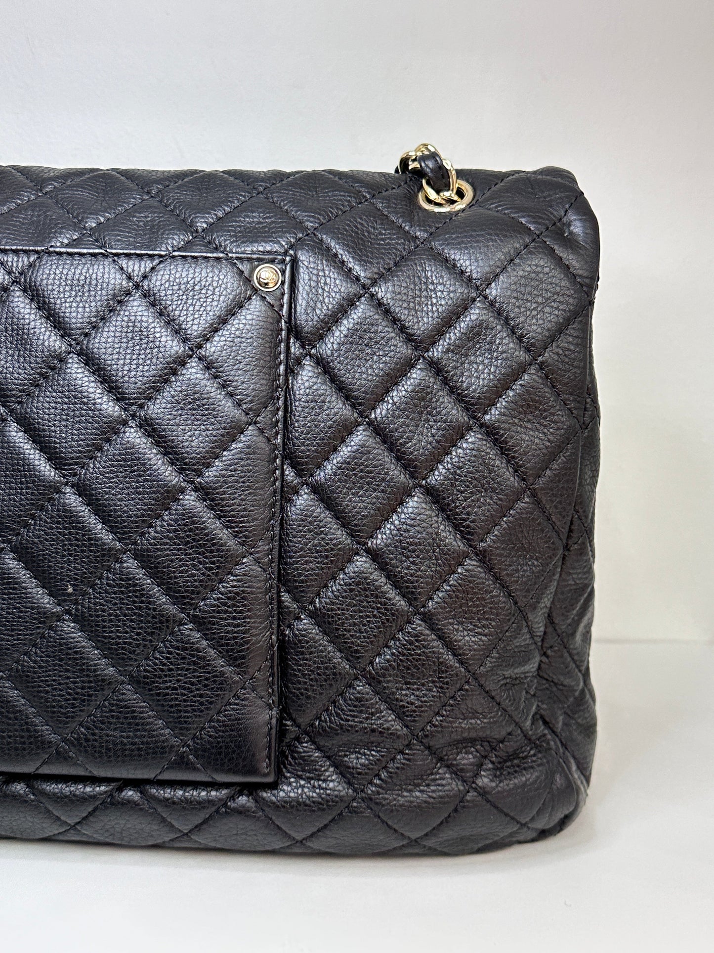 Chanel 2017 Calfskin Quilted XXL Travel Flap shoulder bag Black GHW 2382 holo card
