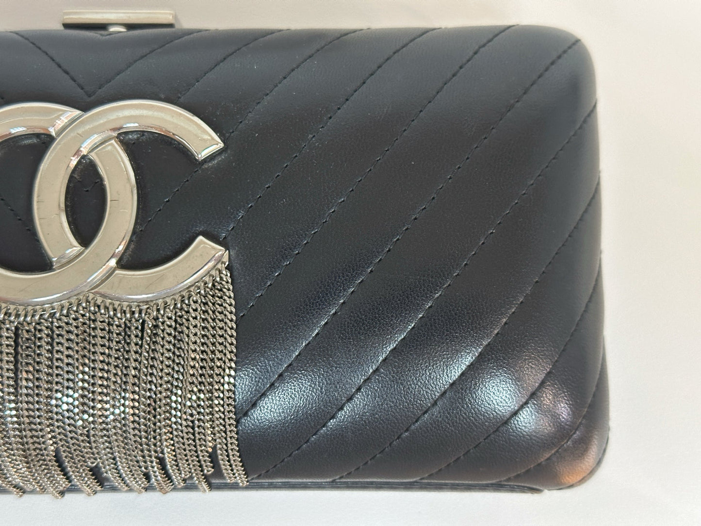 Chanel Chevron Metallic Fringe Clutch 2572 holo card