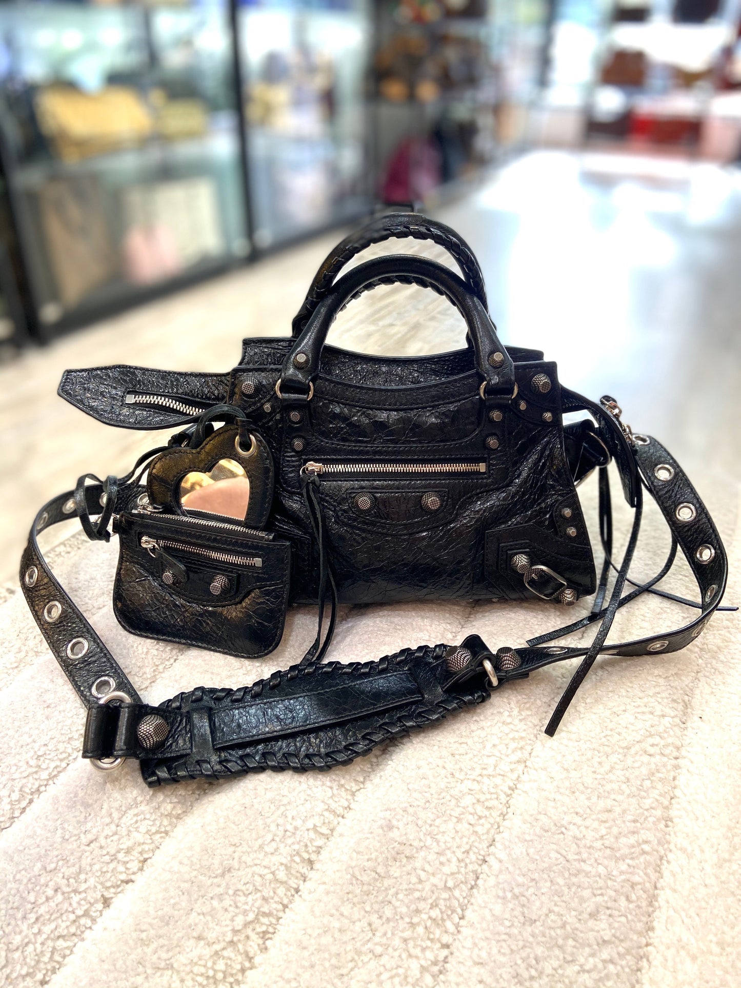 BALENCIAGA NEO CAGOLE CITY SMALL HANDBAG