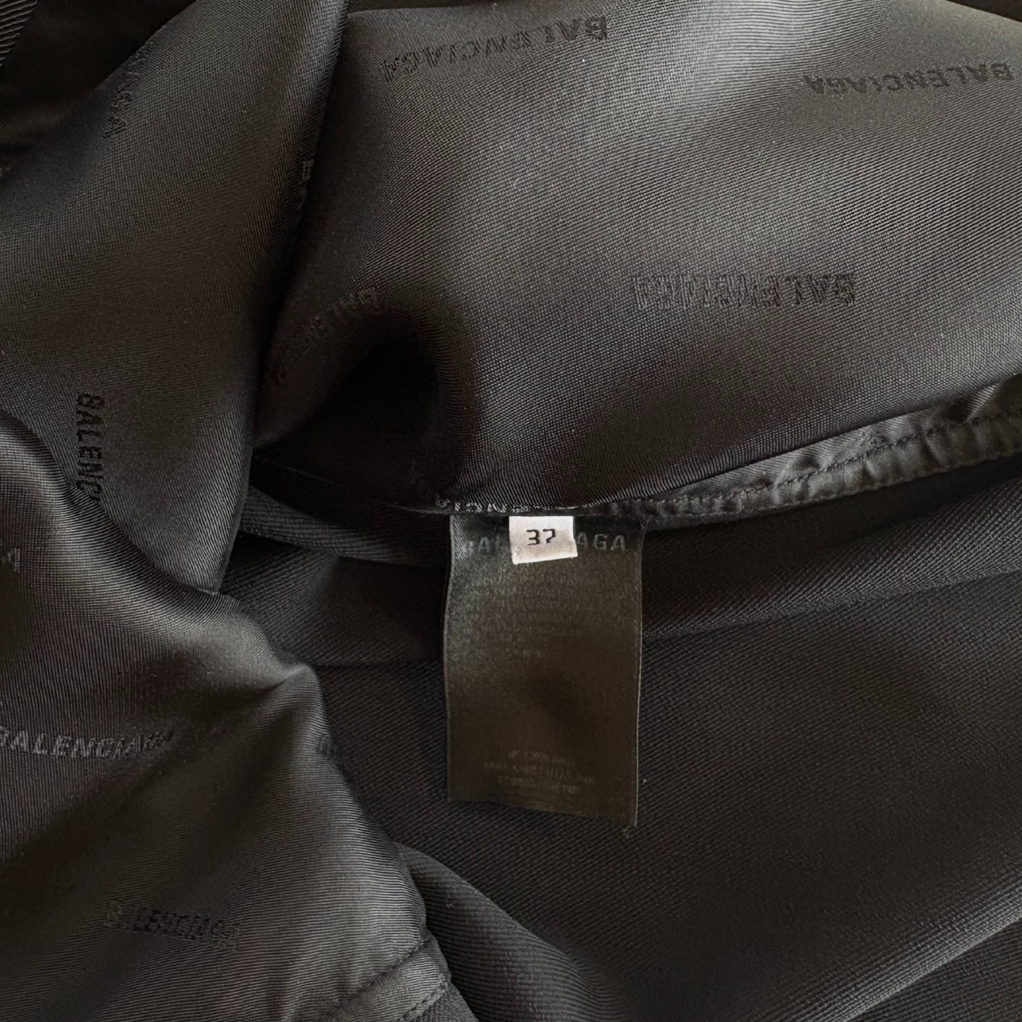 Balenciaga Button-Down Shirt - Men's 37