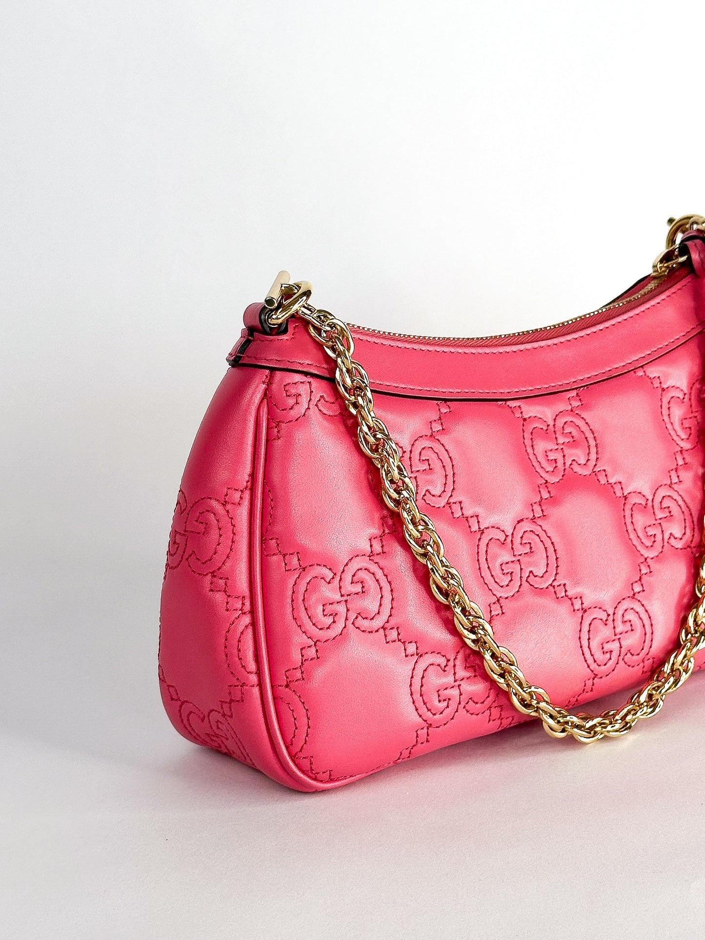 Gucci Chain Matelasse Leather Bag